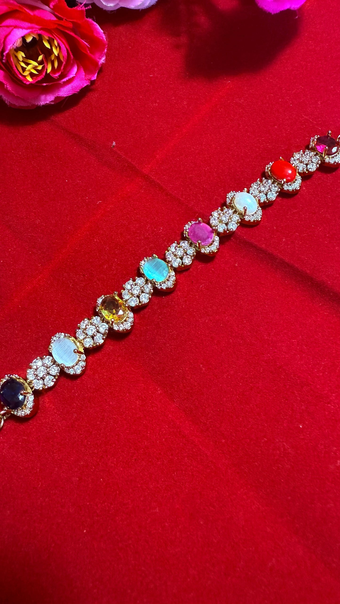 Vintage-Inspired CZ Diamond Bracelet – Elegant Gift for Weddings & Parties