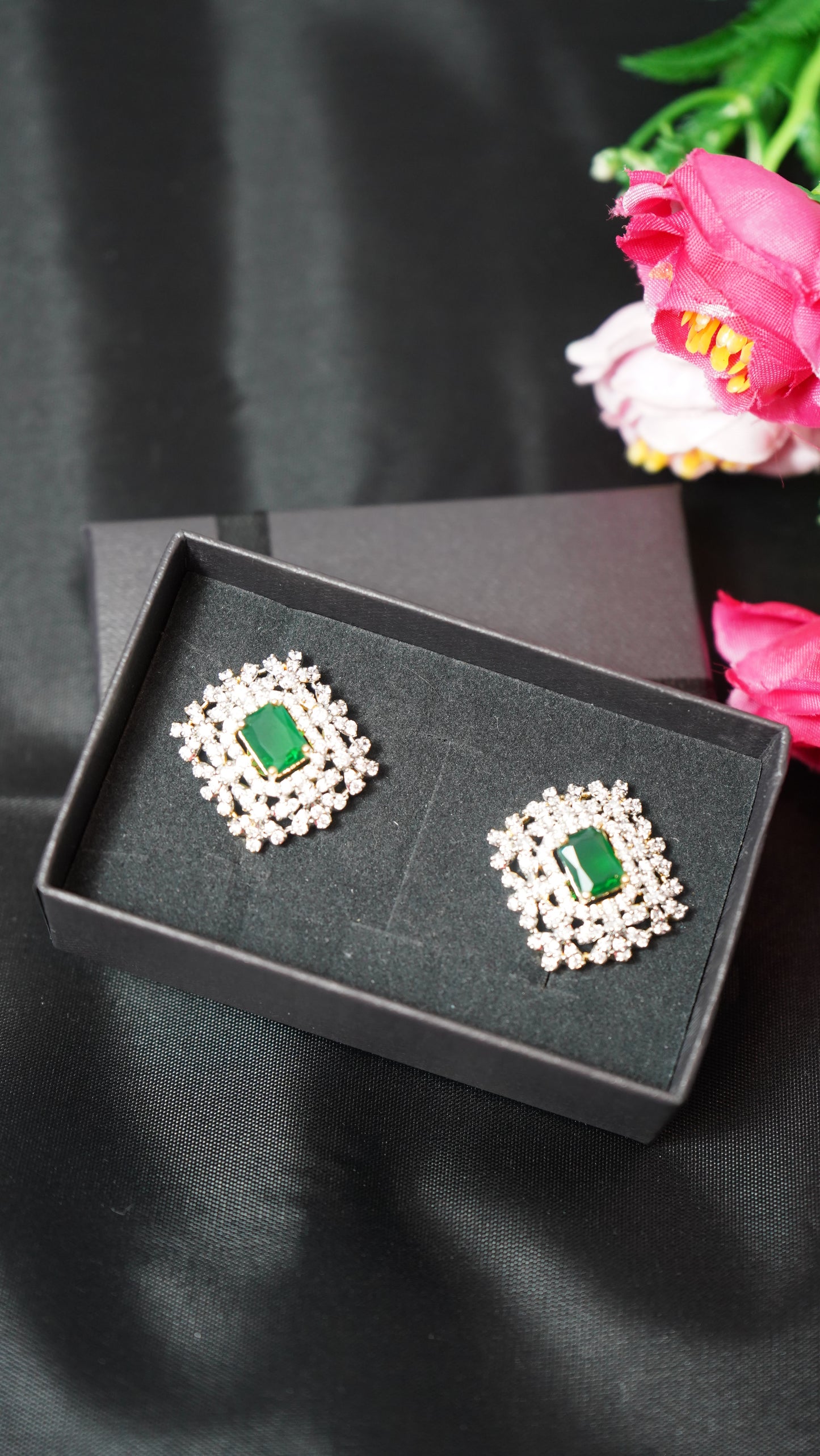 Diamond finish green stone with screw back closure