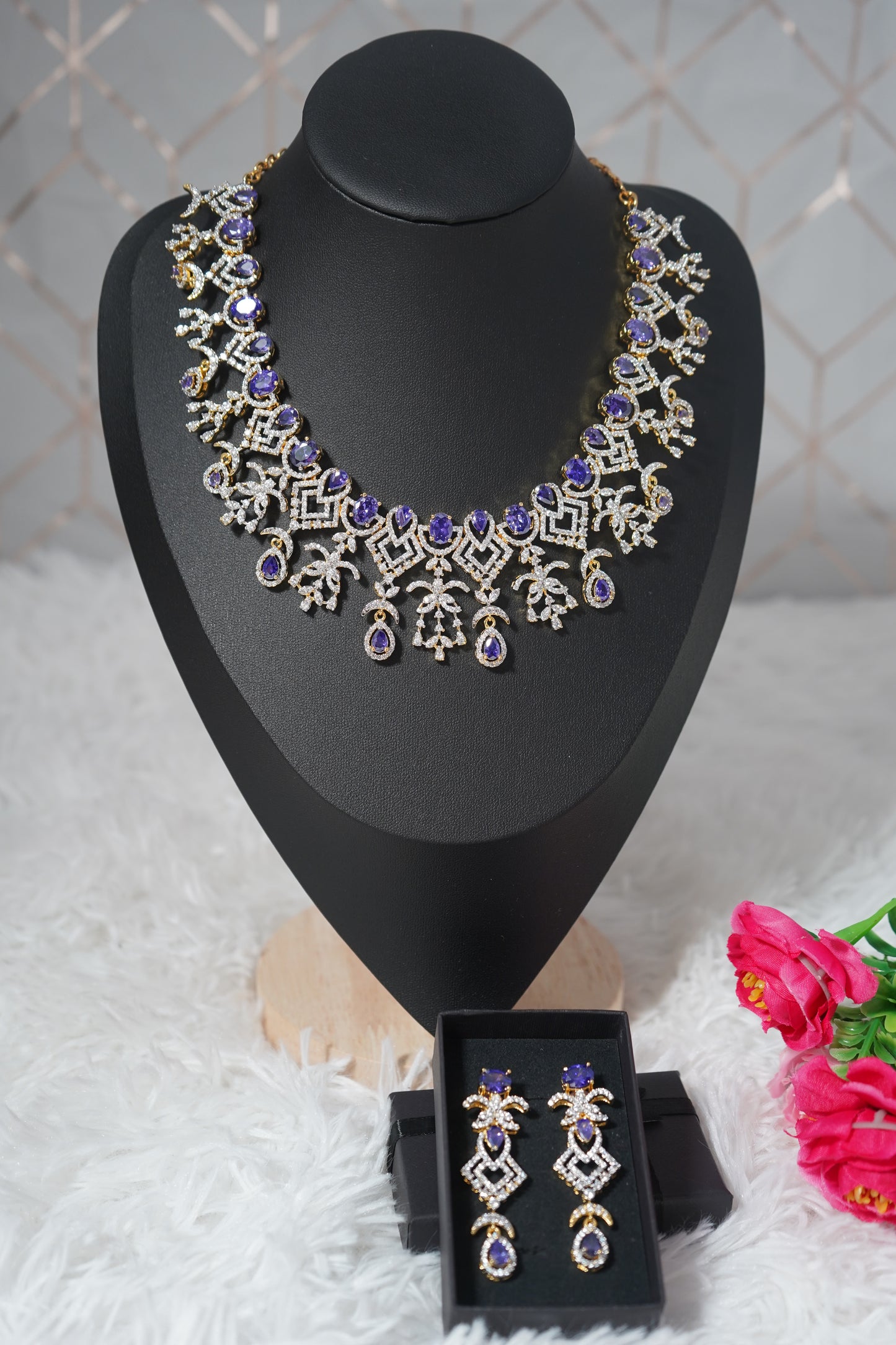 Chocker style necklace set with sparkling white stones - Purple