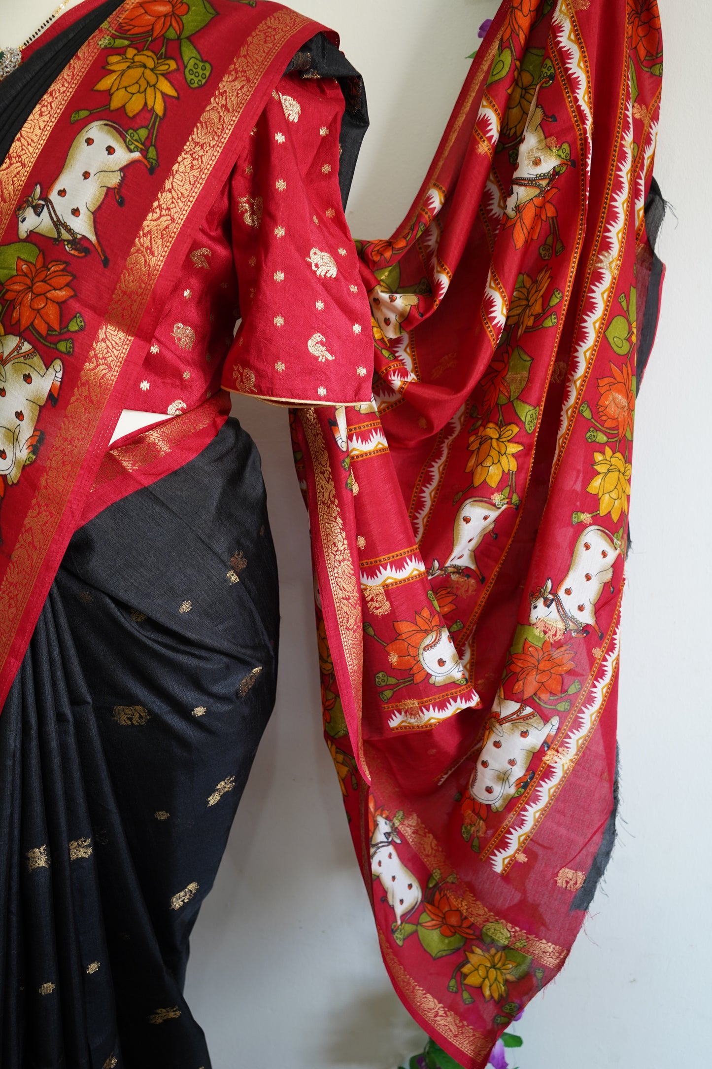 Handcrafted Cow Motif Black Mangalagiri Silk Saree with Stitched Blouse - Black & Red