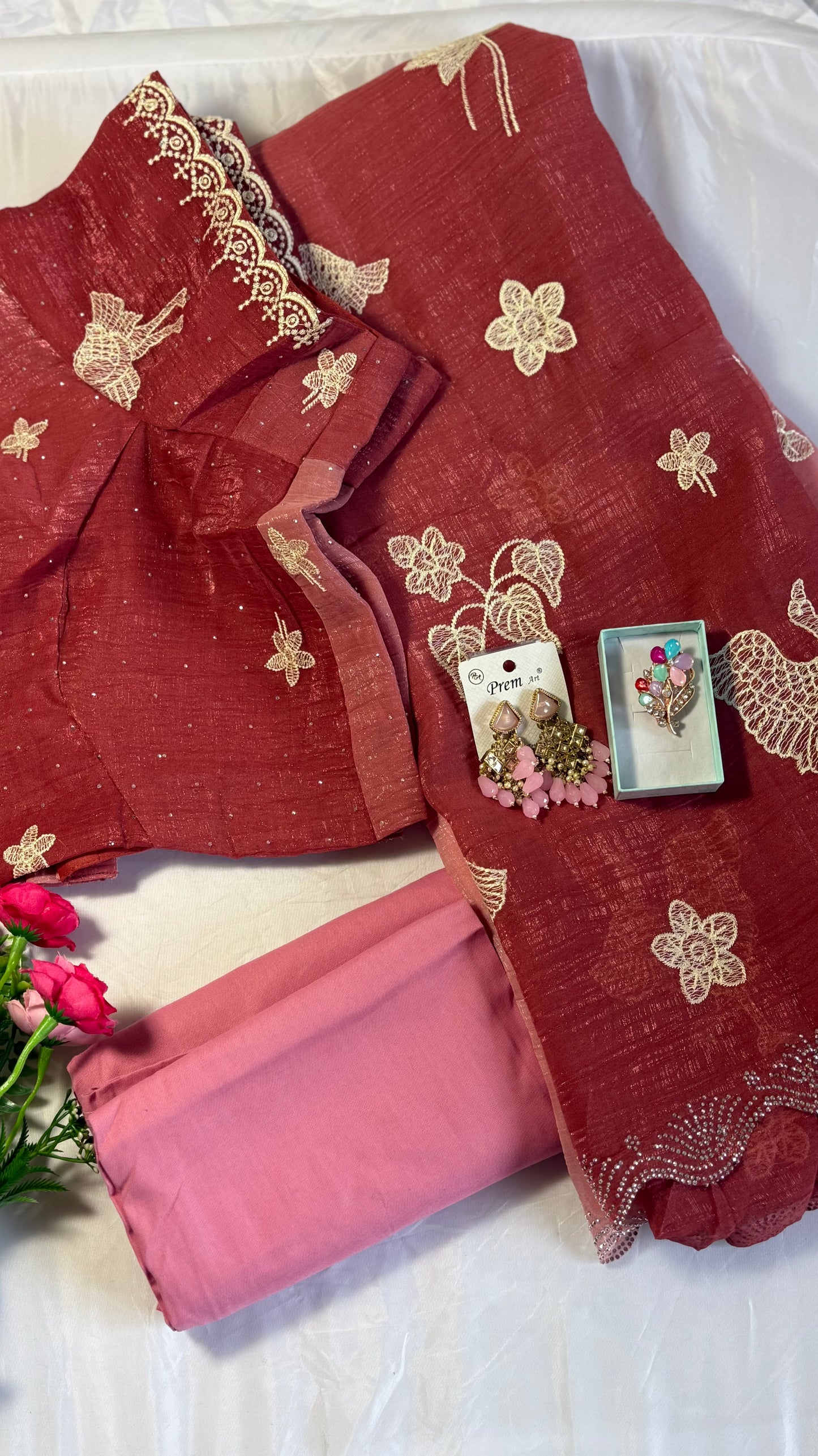 Designer Embroidery, Swarovski Work with Stitched Blouse – Pink