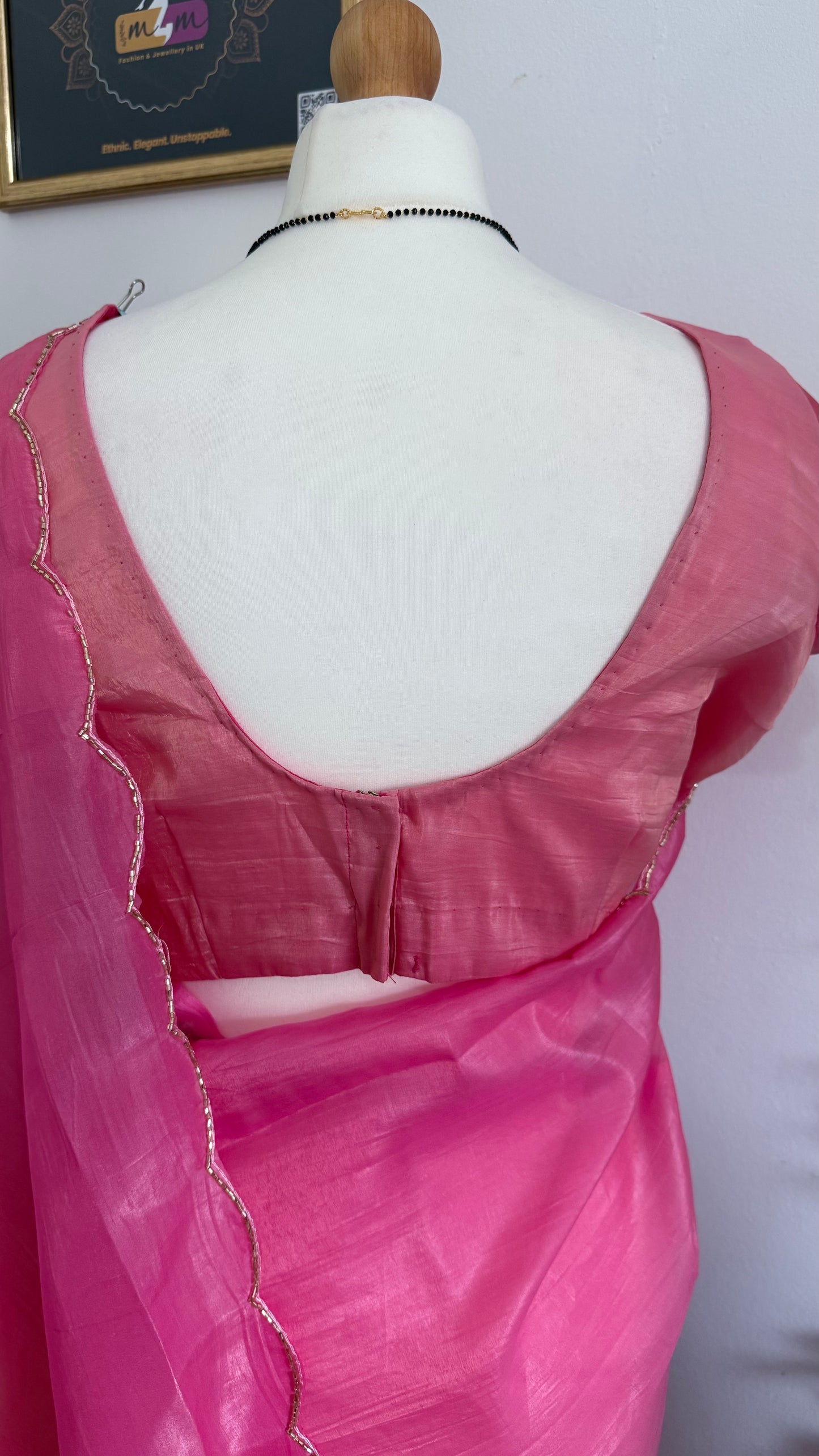 Stunning lightweight Soft Organza Saree Combo with Cutwork border with gold beads-Pink