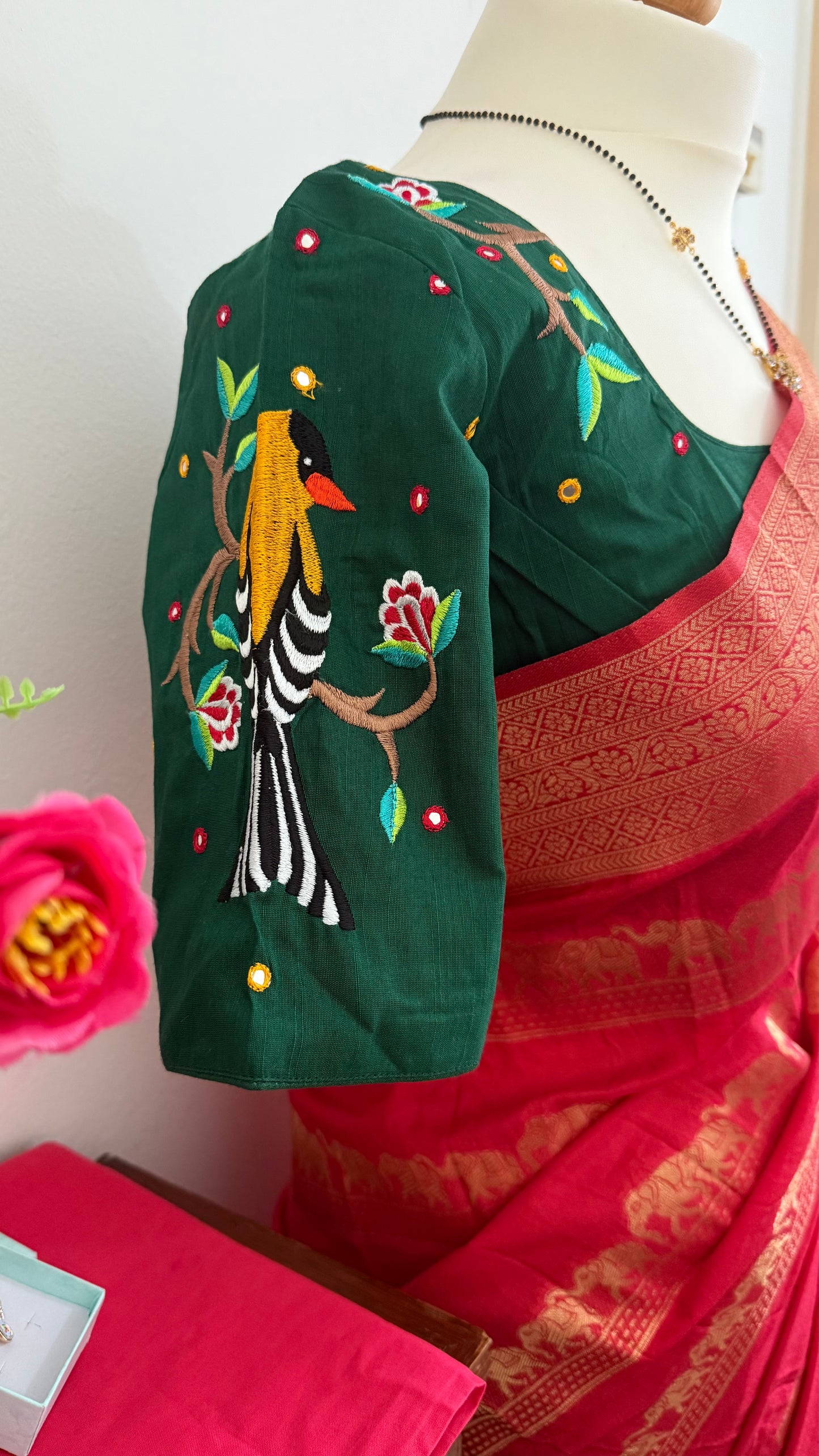 Rich look Moonga Silk Saree with gold zari weaving, Contract Blouse-Red and Green