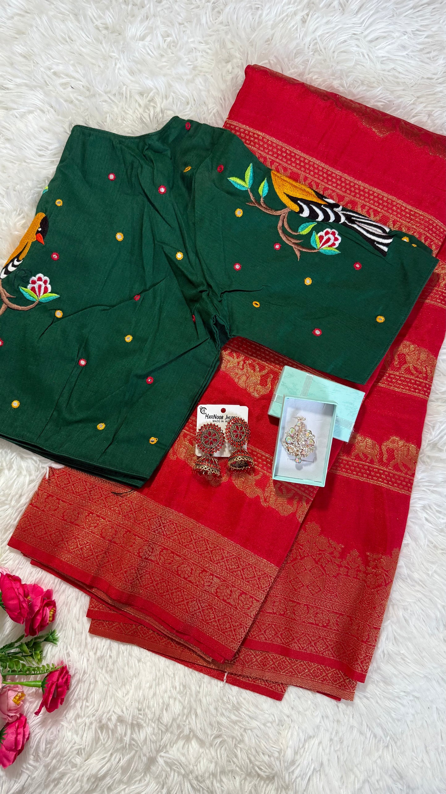 Rich look Moonga Silk Saree with gold zari weaving, Contract Blouse-Red and Green