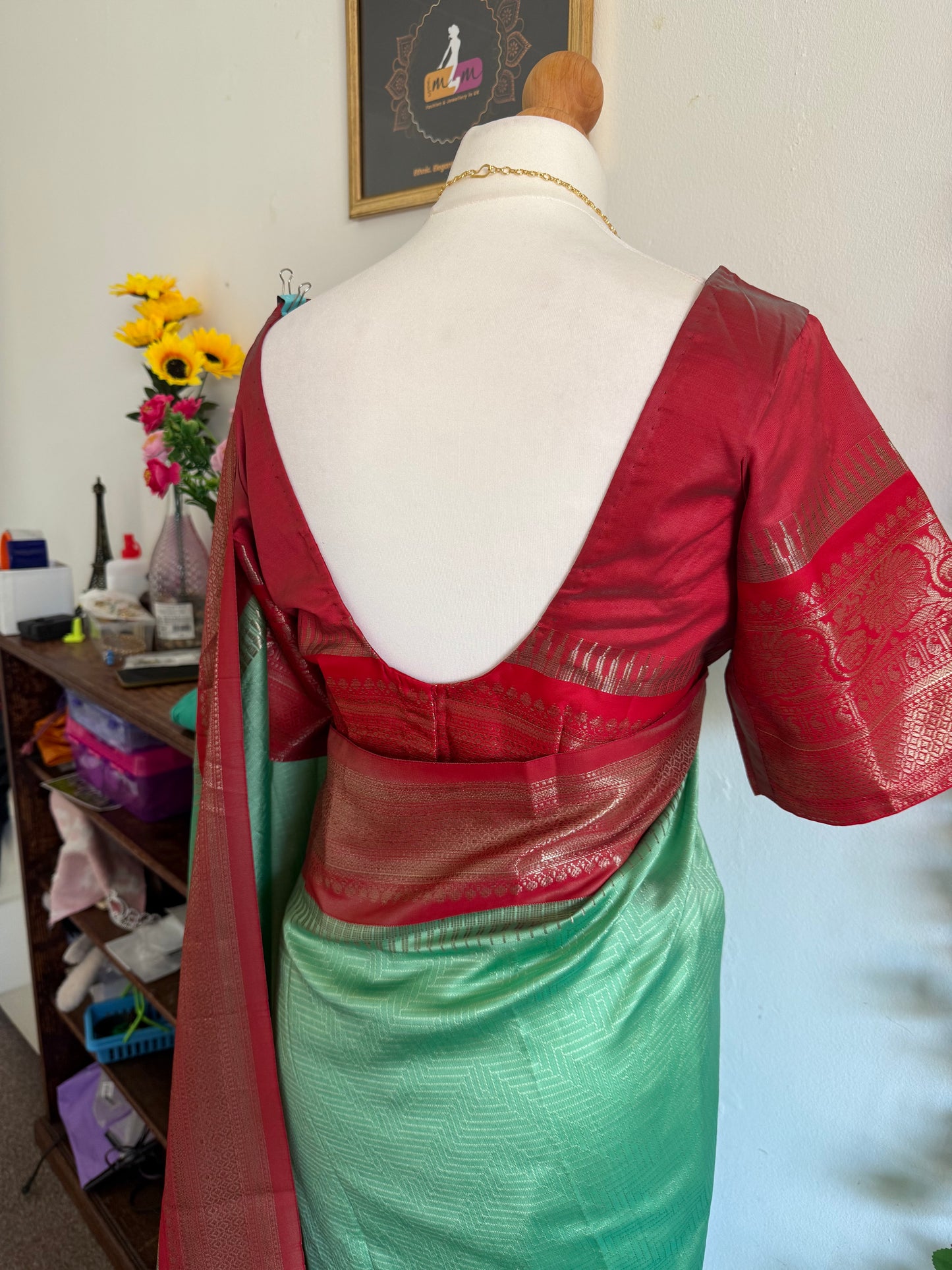 Kanchi Dharmavaram Silk Saree Combo-Stitched Blouse & matchings- Green & Red