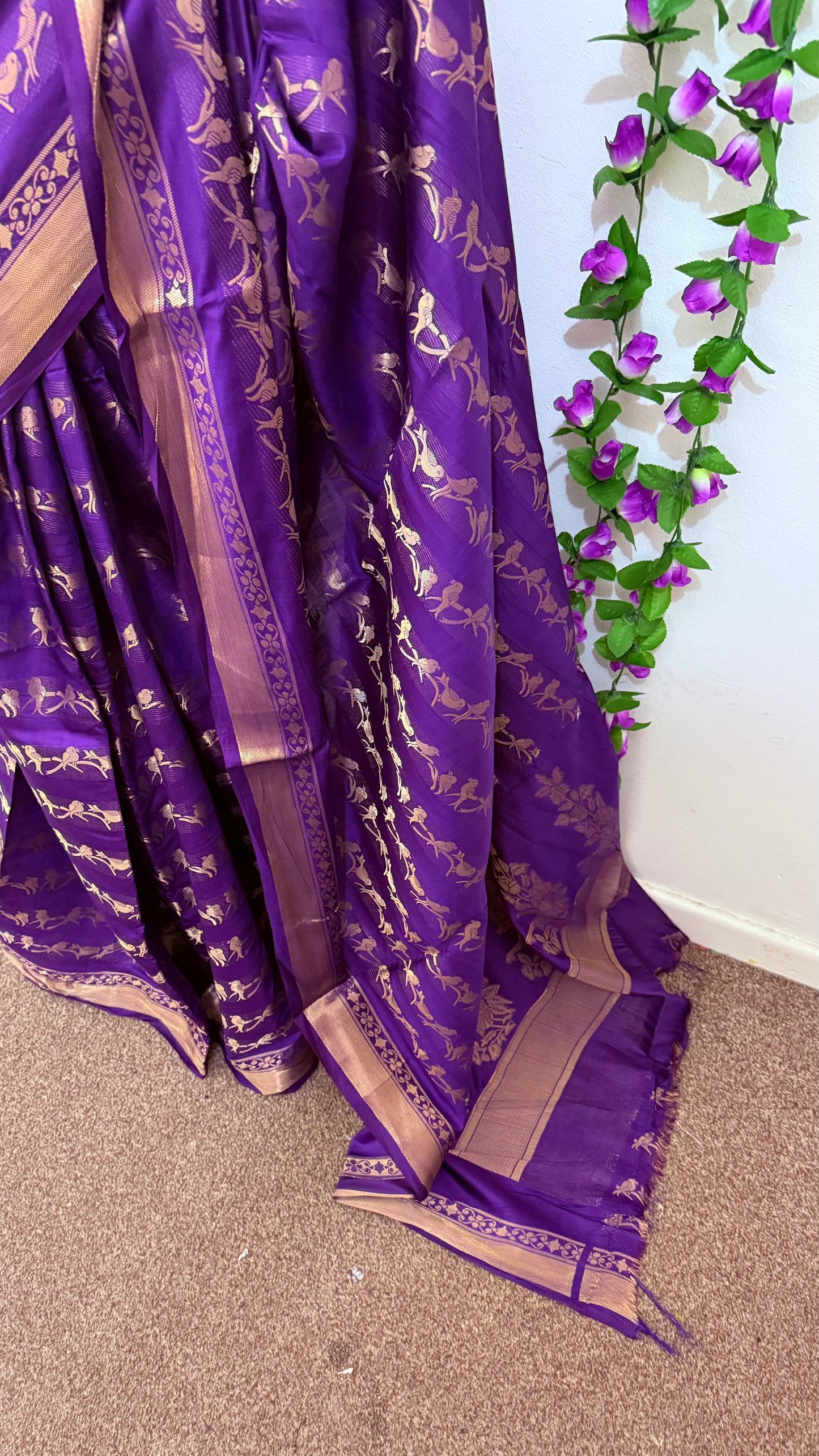 Kanchi Banarasi Saree with Contract Stitched Blouse Bird Detailing