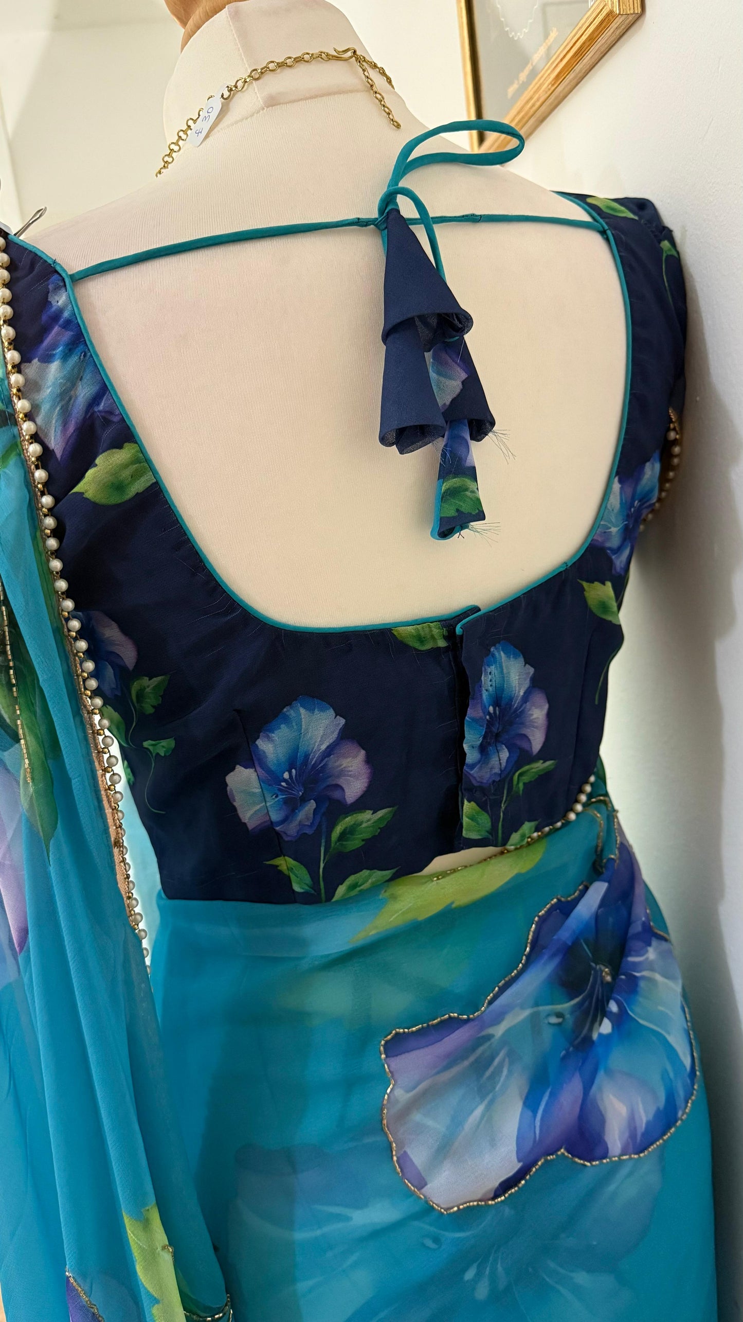 Floral Partywear georgette Saree with stitched blouse