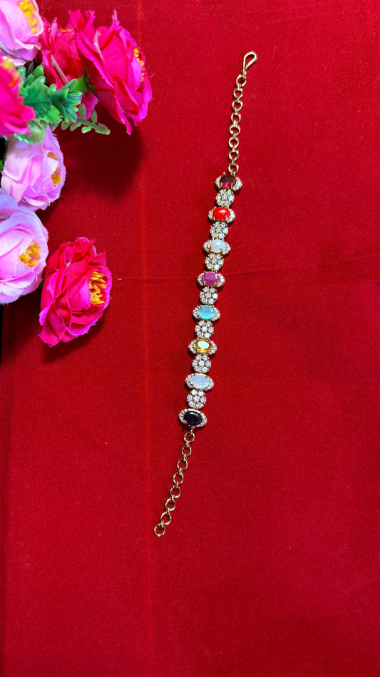 Vintage-Inspired CZ Diamond Bracelet – Elegant Gift for Weddings & Parties