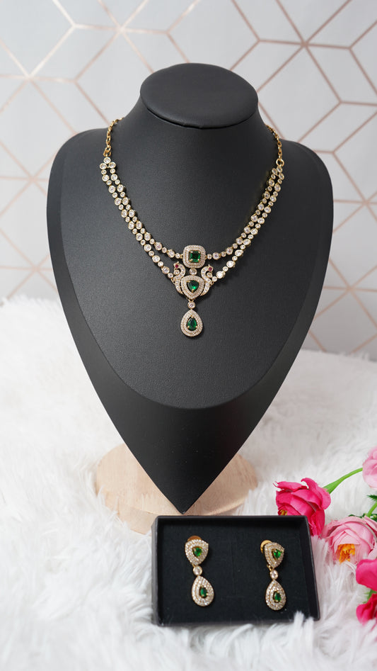 2 Layered necklace set victorian polish with sparkling white and green designer stones