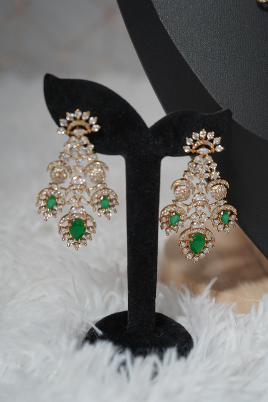 Diamond alike Short Necklace Set Green Stone 18