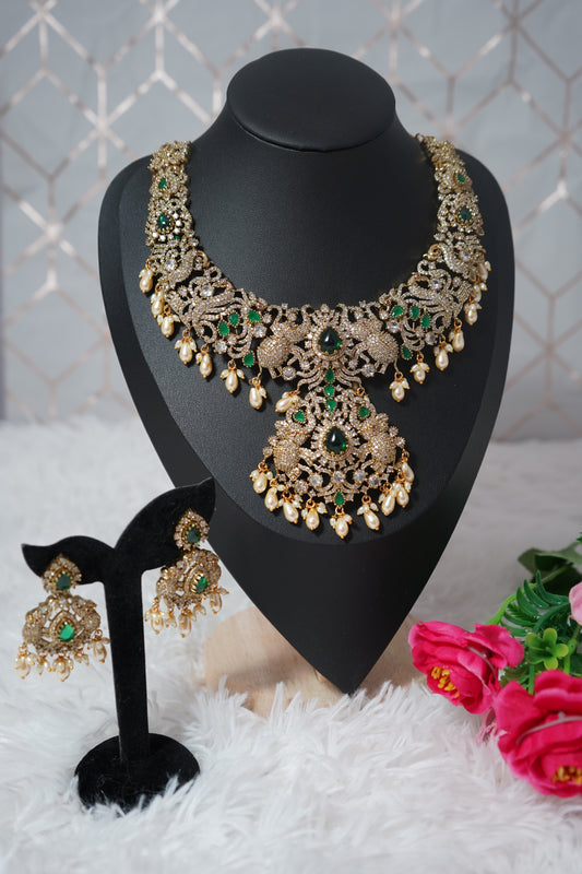Bridal necklace set with elephant designer stones in a rich green tone