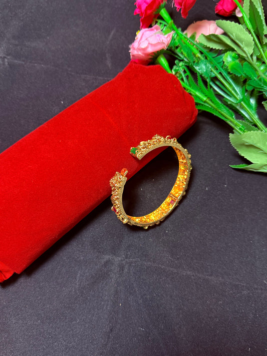 Openable Kada Single Bangle-God Motive Detailing