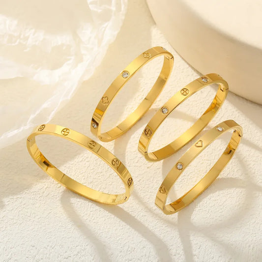 18K Gold PVD Coated Titanium Bangle – Stylish, Non-Tarnish, Waterproof & Elegantly Designed