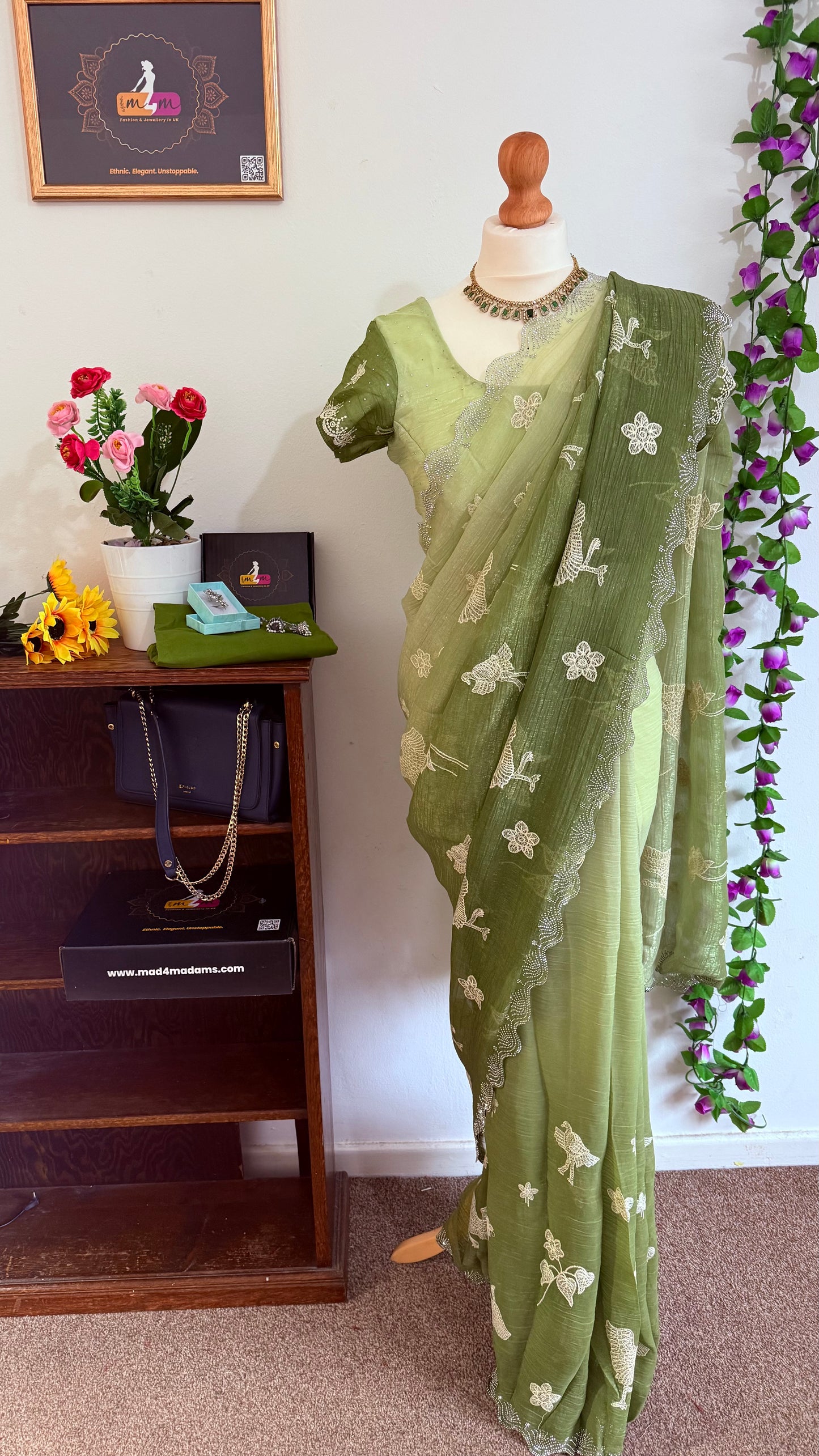 Designer Embroidery Saree Swarovski Work with Stitched Blouse – Green