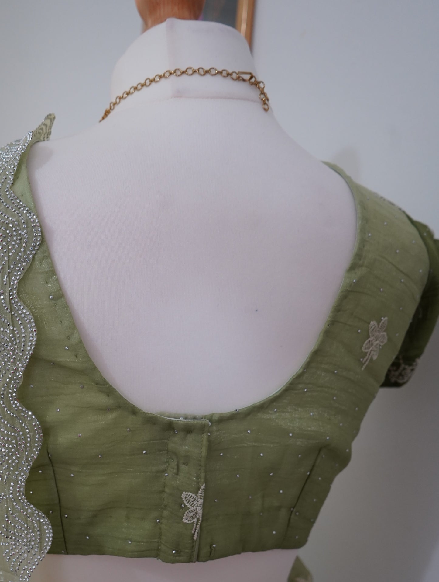 Designer Embroidery Saree Swarovski Work with Stitched Blouse – Green