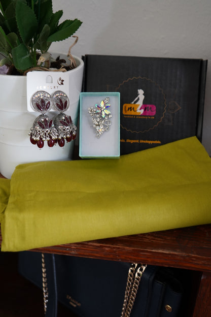 Georgette dual shade cut work border detailing with stitched blouse - Green & Purple
