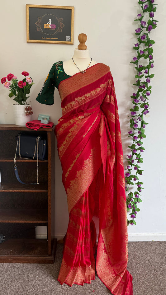 Rich look Moonga Silk Saree with  gold zari weaving, Contract Blouse-Red and Green