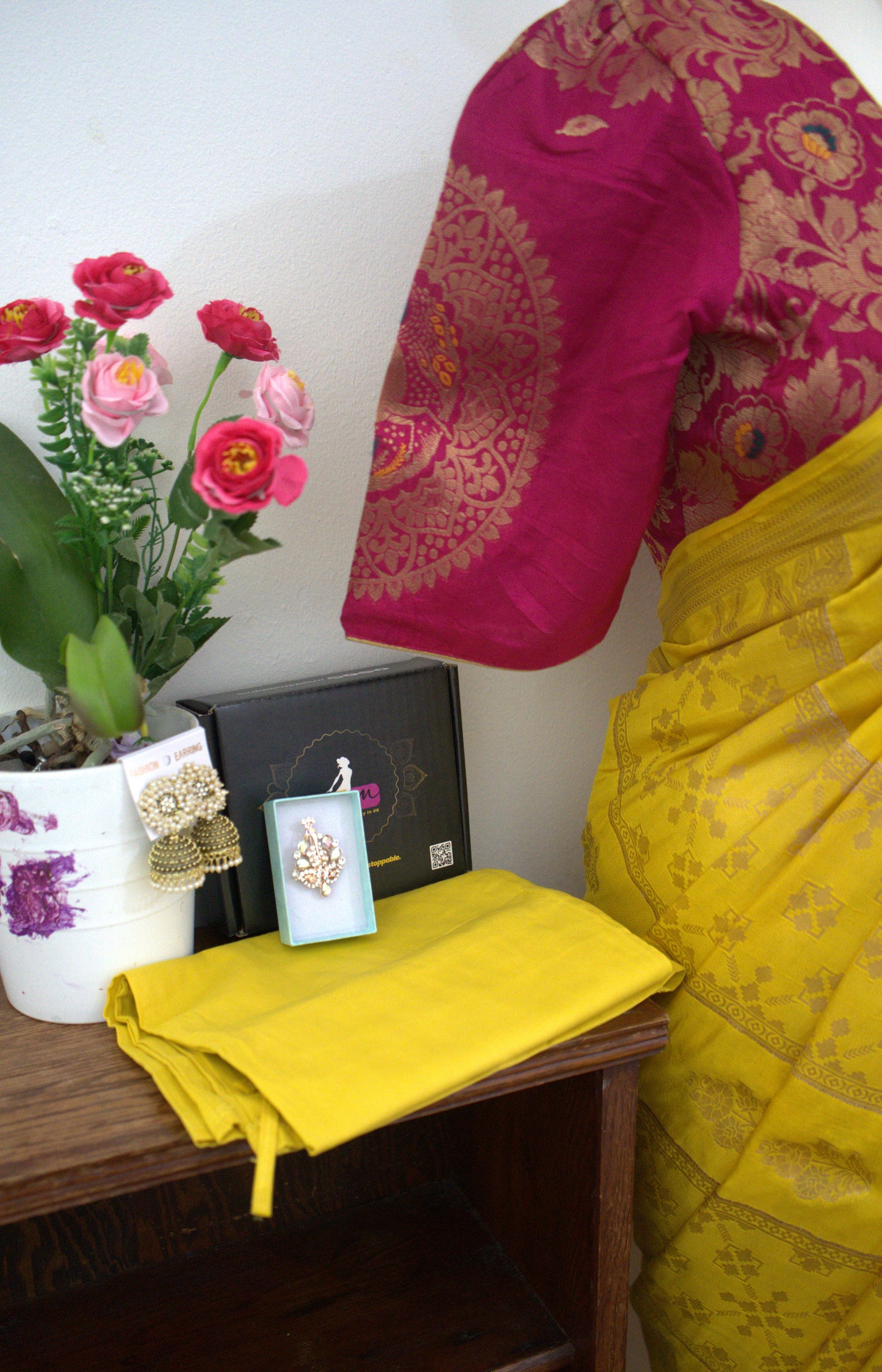Banarasi  Weaving Silk Saree Combo- stitched blouse & matchings - Yellow & Pink