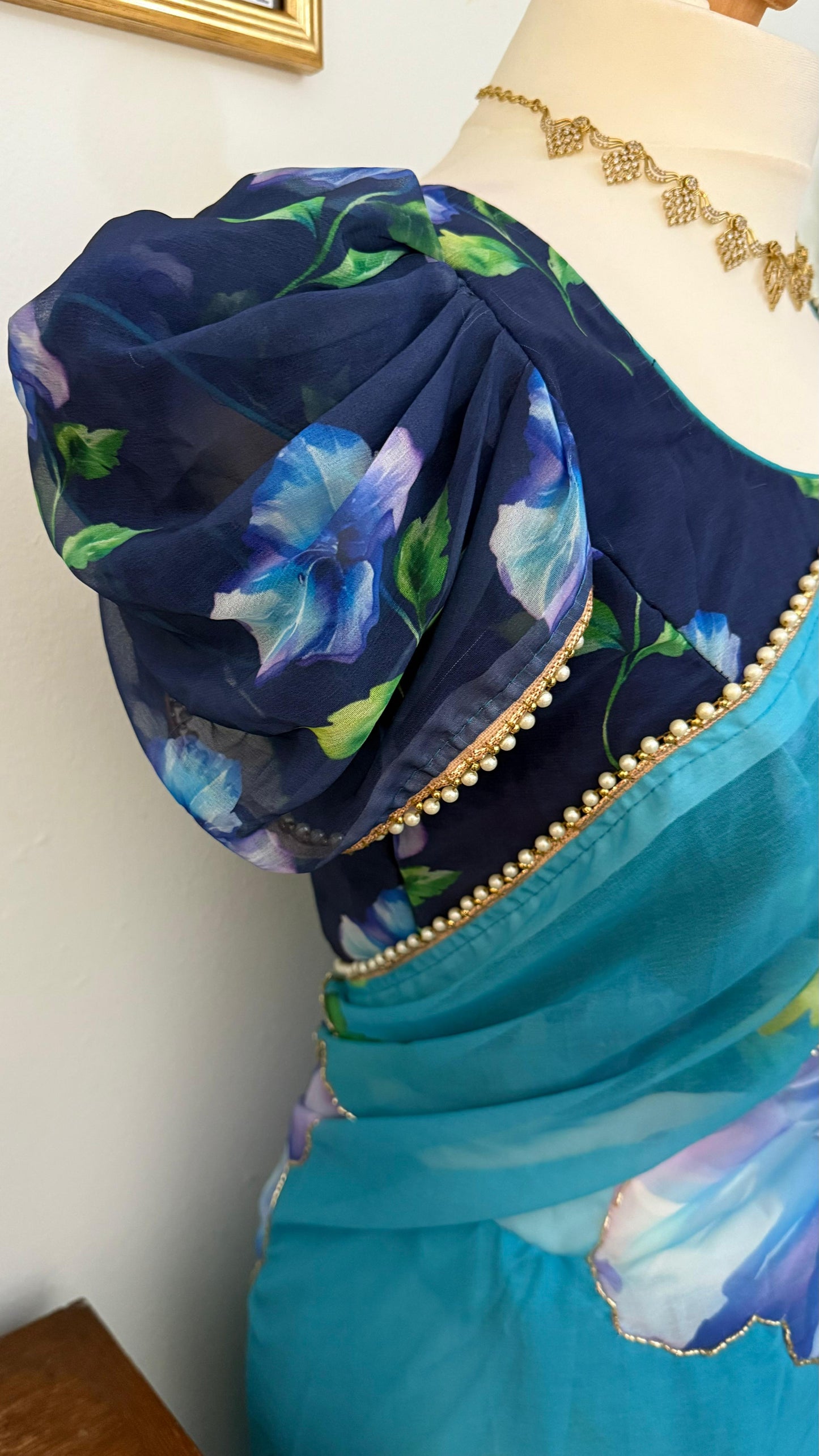 Floral Partywear georgette Saree with stitched blouse
